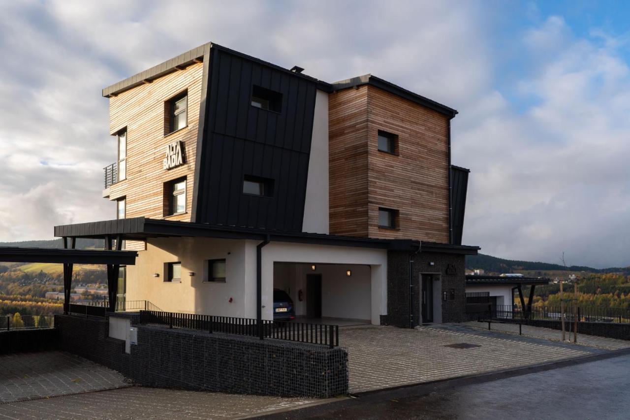 Rooftop Klinovec Loucna pod Klinovcem Luaran gambar